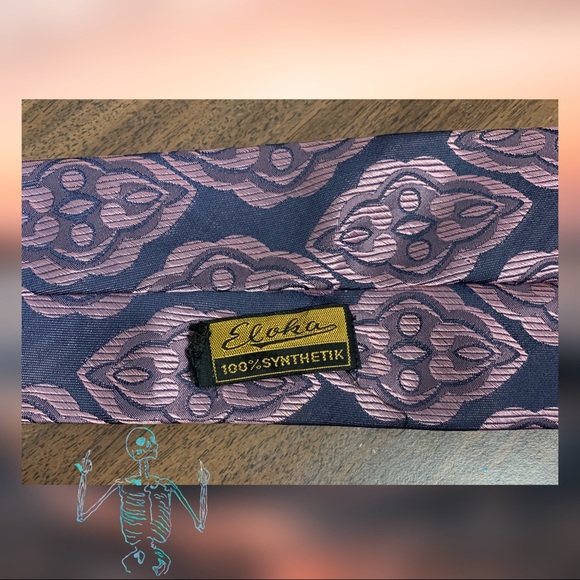 Vintage Clip-on Pink Tie - Picture 3 of 3